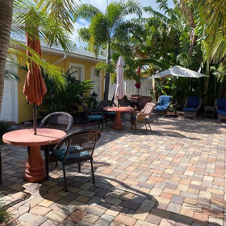 Atlantic Shores Vacation Villas Palm Beach Shores Bagian luar foto