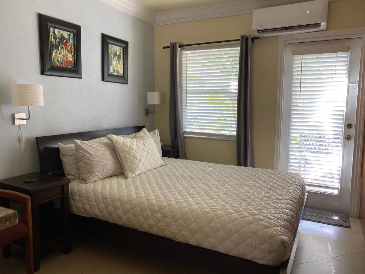 Atlantic Shores Vacation Villas Palm Beach Shores Bagian luar foto