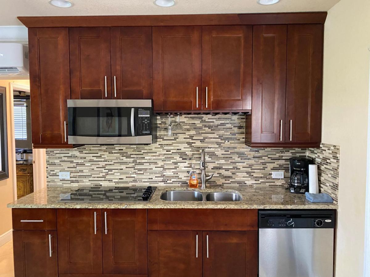 Atlantic Shores Vacation Villas Palm Beach Shores Bagian luar foto