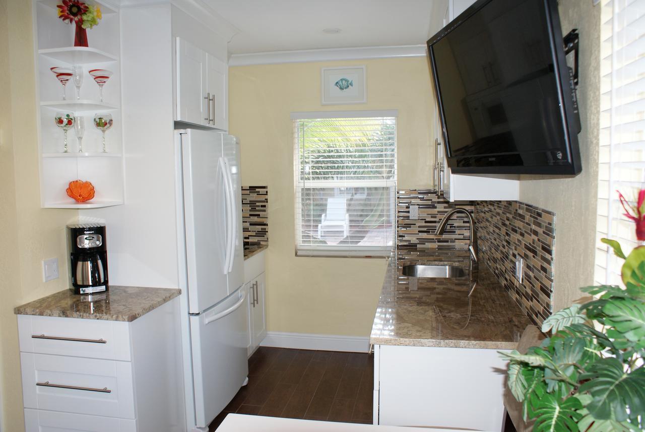 Atlantic Shores Vacation Villas Palm Beach Shores Bagian luar foto