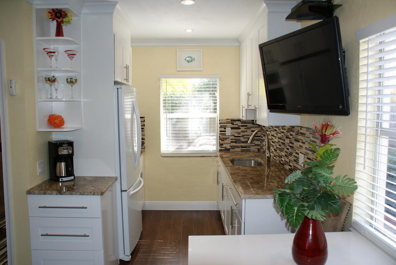 Atlantic Shores Vacation Villas Palm Beach Shores Bagian luar foto